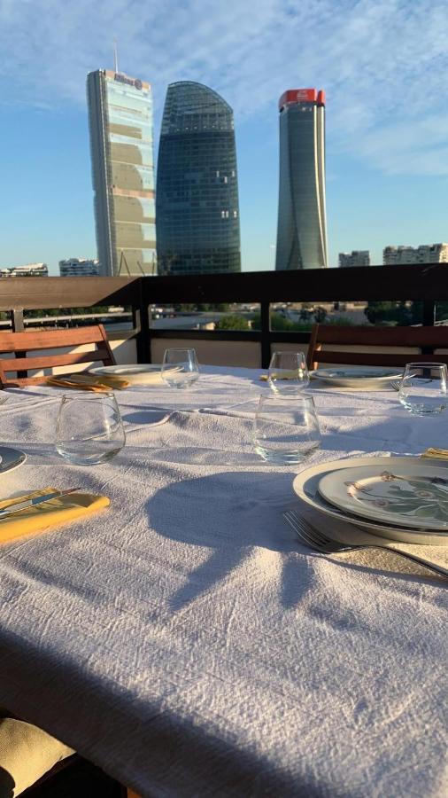 מילאנו On The Top Floor Watching Citylife And Mico מראה חיצוני תמונה